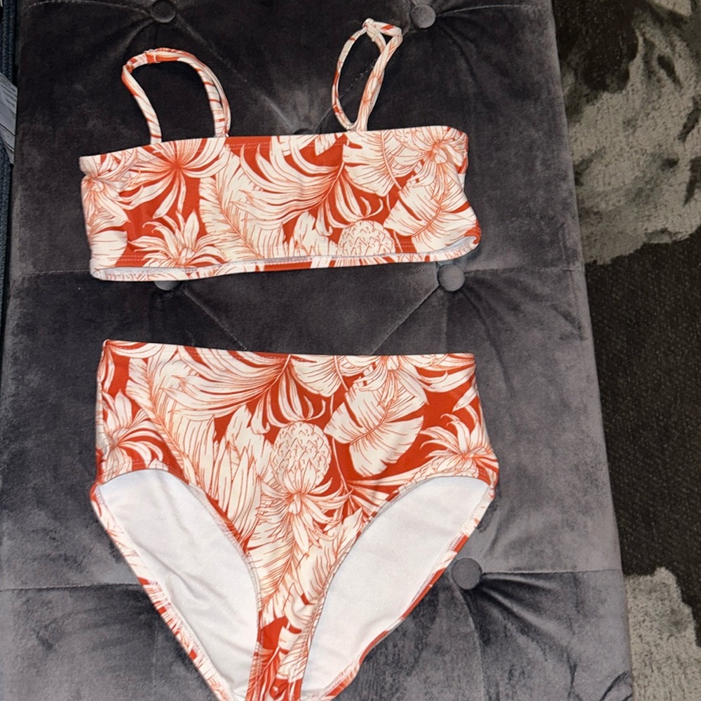 Old Navy girls bathing suit